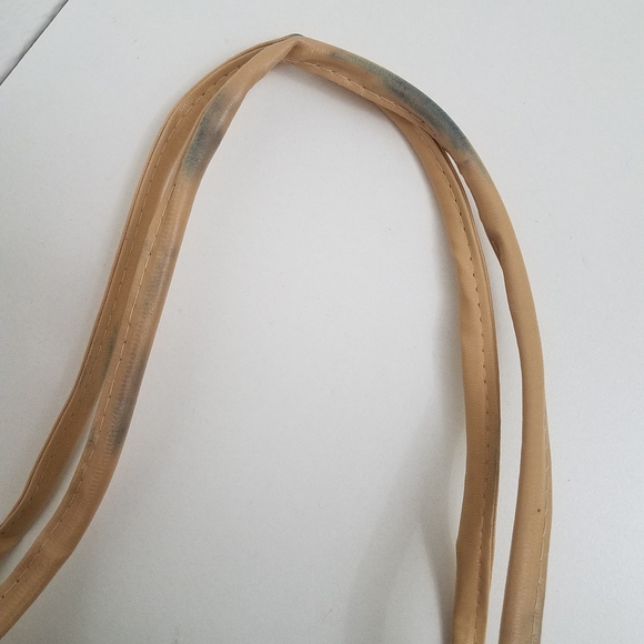 FREE w/$20 Purchase Fashion Printed Medium Bag #6 - Picture 10 of 10